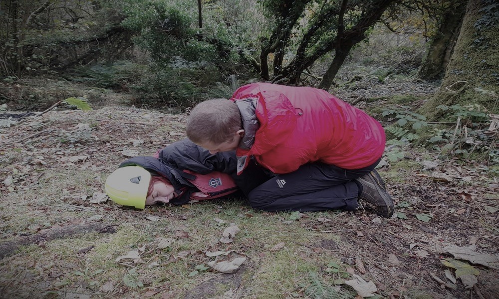 Outdoor first aid courses from Optimal First Aid. Devon, Cornwall.